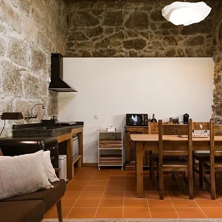 Quinta Da Portela - Chale Da Vinha - By Met
